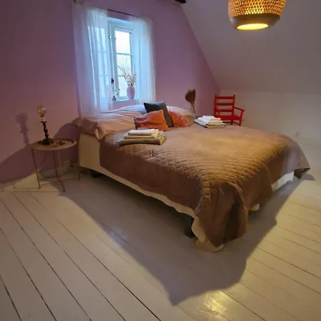 Villa Beautiful And Romantic 2 Bedroom On The Island Aeroe Søby