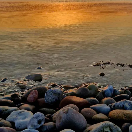 Beautiful And Romantic 2 Bedroom On The Island Aeroe Villa