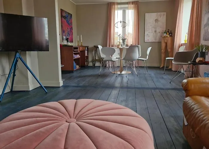 Beautiful And Romantic 2 Bedroom On The Island Aeroe